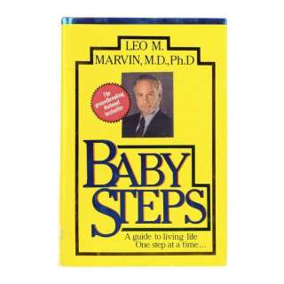 WHAT ABOUT BOB? (1991) - Lot #1899 : Dr. Leo Marvin‘s (Richard Dreyfuss) "Baby Steps" Book
