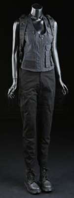 Terminator Genisys - Lot 159 - Sarah Connor‘s (Emilia Clarke) First Stage Vest Costume