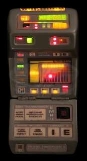 Star Trek: Voyager (TV) - Hero Illuminating Starfleet Medical Tricorder | ScreenUsed