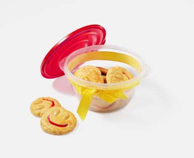 Everything Everywhere All At Once - Deirdre‘s Desk Cookies