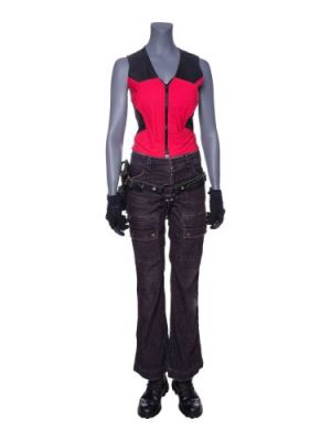 BLADE: TRINITY (2004) - Lot #572 : Abigail Whistler‘s (Jessica Biel) Ensemble