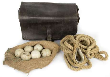 Lot 79 - Philippe Petit (Joseph Gordon-Levitt) Leather Satchel with Ropes & Juggling Balls from The Walk