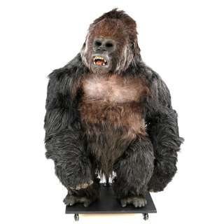Cinovation | Complete ’Shop Gorilla’ Costume Display | Propstore