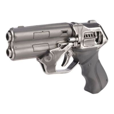 Blade Runner 2049 (2017) | Lot 183 : Luv’s (Sylvia Hoeks) Security Team Stunt Blaster | Propstore