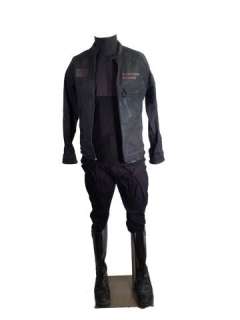 Resident Evil 6 Dr. Alexander Isaacs (Iain Glen) Movie Costumes | Premiere Props