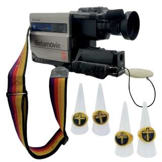 Maxxxine Cult Screen Used Camera & 4 Rings | VIP Fan Auctions