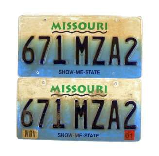 The Good Lie Carrie (Reese Witherspoon) Movie Props | Premiere Props