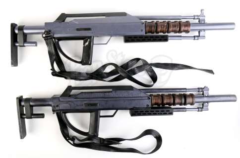 Divergent (2014) | Two Erudite Mutiny Rifles | Propstore