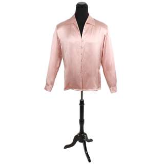 TO WONG FOO THANKS FOR EVERYTHING JULIE NEWMAR - Vida (Patrick Swayze) pink shirt