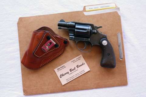 Lot 830 - HERO .38 DETECTIVE SPECIAL PISTOL USED BY PAM GRIER AND ROBERT FORSTER IN QUENTIN TARANTINO’S JACKIE BROWN