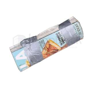 Lot 128 - World War Z (2013) Brad Pitt Magazine Cast