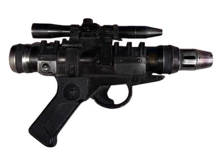 Lot 214 - Star Wars: The Last Jedi (2017) And The Rise of Skywalker (2019) - DT 15 Blaster