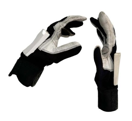 Lot 199 - Star Wars: Episode VII - The Force Awakens (2015) - Sandeep Mohan Stormtrooper Gloves | Hanlin Auction Service