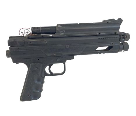 Lot 227 - Starship Troopers 2: Hero of the Federation (2004) - Hero E-Pulse A1 Sidearm Pistol | Hanlin Auction Service