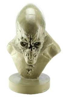 ALIEN RESURRECTION (1997) - Lot 37 - Newborn Alien Maquette