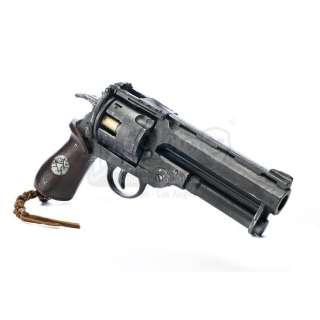 HELLBOY (2004) - Lot 109 - Hellboy‘s (Ron Perlman) Samaritan Pistol