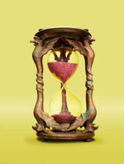 Margaret Hamilton "Wicked Witch of the West" Hourglass from The Wizard of Oz (MGM, 1939). | Heritage