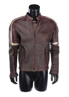 WAR OF THE WORLDS (2005) - Lot 407 - Ray Ferrier‘s (Tom Cruise) "Stage 1" Leather Jacket