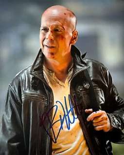 Bruce Willis - Authentic Signed Photo From "A Good Day To Die Hard" - Autograph with Coa | Bruce Willis - Authentic Signed Photo from "A Good Day to Die Hard" - Autograph with COA | Catawiki