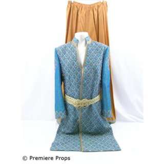 Lot 1453 - Love Guru Pitka (Mike Myers) Hero Movie Costumes