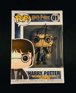 Funko Pop! - Daniel Radcliffe Signed Funko - #08 Harry Potter - 2000-present - Figure - Vinyl | Catawiki