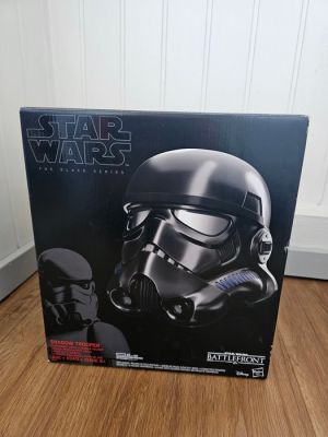 Star Wars, Star Wars Battlefront - Hasbro - - Movie prop Black Series 1:1 scale Shadow Trooper helmet, includes original box, inner plastic packaging, and | Catawiki
