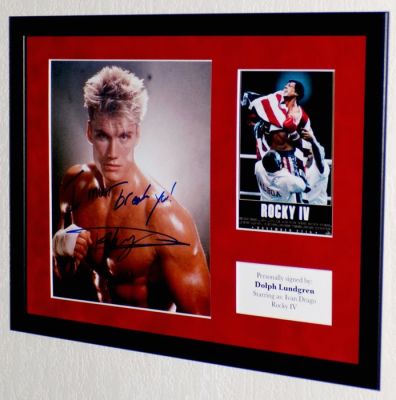 Dolph Lundgren (Ivan Drago) Premium Framed, signed + Certificate of Authenticity | Catawiki