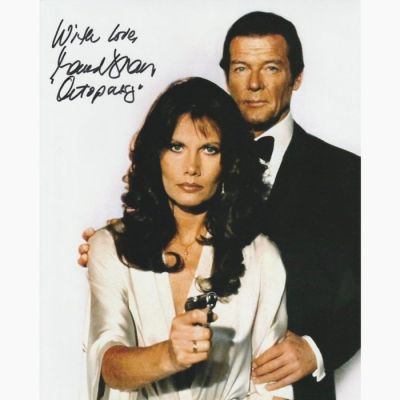 James Bond 007: Octopussy - Signed by Maud Adams (Octopussy) | Catawiki