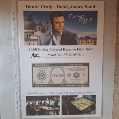 James Bond 007: Casino Royale - Movie Prop - Original 1000 Dollar Federal Reserve Note and 2 Photos - Movie Prop | Catawiki