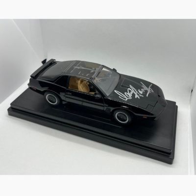 Knight Rider - Signed by David Hasselhoff (Michael Knight) Signed KITT Model Car | Catawiki