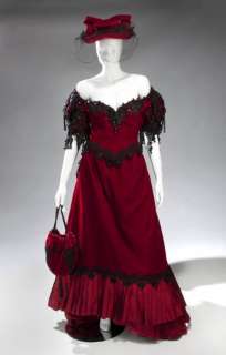 ELIZABETH TAYLOR POKER ALICE COSTUME | Julien’s