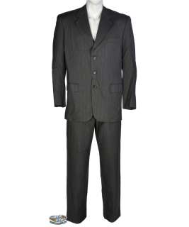 Lot 96 - James Woods "Michael Kitz" suit from Contact