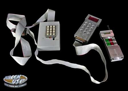 Lot 281 - Dennis Hopper "Howard Payne" hero screen-used bomb device and remote detonator from Speed