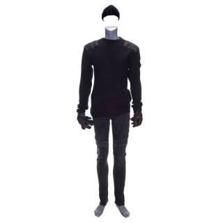 UMBRELLA ACADEMY, THE (2019-2024) - Lot #209: Diego Hargreeves‘s (David Castaneda) Killing Townspeople Costume