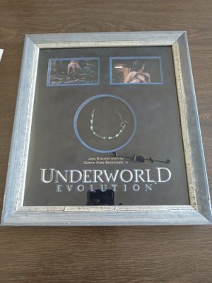 UNDERWORLD : EVOLUTION - Selene (Kate Beckinsale) HERO Screen Used Bracelet Prop | eBay Europe