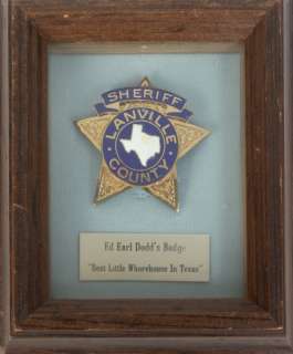 Lot 1028 - BURT REYNOLDS PROP SHERIFF BADGE FROM THE BEST LITTLE WHOREHOUSE IN TEXAS