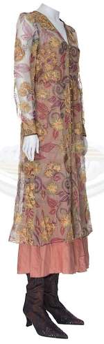 Lot 145 - Ella Enchanted - Mandy‘s Outfit (Minnie Driver)