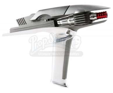 Star Trek Into Darkness (2013) | SFX Electronic Starfleet Phaser | Propstore