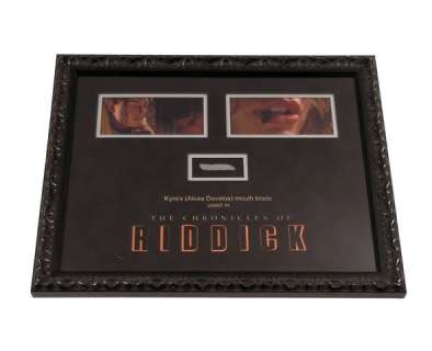 Lot 207 - Chronicles Of Riddick Kyra‘s (Alexa Davalos) Hero Screen Used Mouth Blade Prop