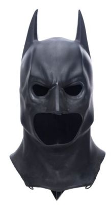 BATMAN BEGINS (2005) - Lot #54 : Batman‘s (Christian Bale) Cowl