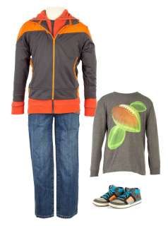 Lot 200 - Sam Sullivan (Zackary Arthur) Complete Hero Woods Costume from The 5th Wave