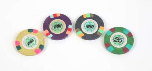 James Bond Licence To Kill (1989) - Four poker chips from ’Casino De Isthmus City’ (4) | Ewbank’s
