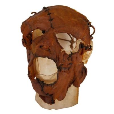 THE TEXAS CHAINSAW MASSACRE 2 (1986) - Lot #399 : Planet Hollywood Collection: Leatherface‘s (Billy Johnson) Mask