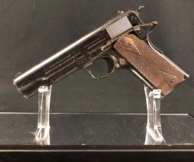 Lot 303 - Wonder Woman (2017) - "Chris Pine" Steve Trevor Stunt 1911 Handgun