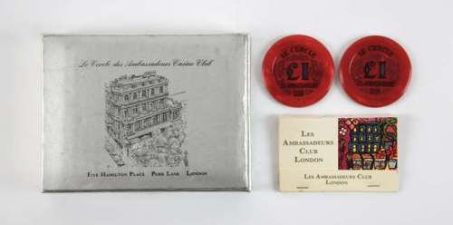 James Bond Dr No (1962) - Le Cercle 2 x £1 casino jetons. | Ewbank’s