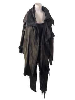 Resident Evil: The Final Chapter Alice (Milla Jovovich) Movie Costumes | Premiere Props