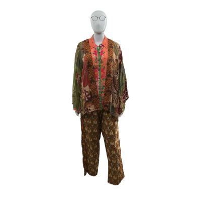 Lot 112: The Sheep Detectives Beth Pennock Screen Worn Blouse, Glasses, Kimono & Trousers Ch 5 Sc 91-92 | VIP Fan Auctions