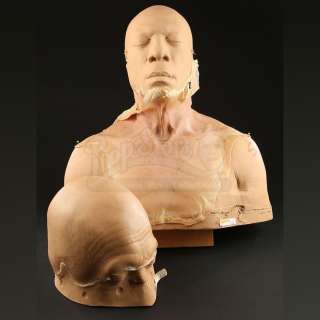 NORBIT (2007) - Lot 396 - Mr. WongÃ¢â‚¬â„¢s (Eddie Murphy) Head and Neck Appliance