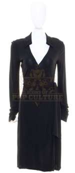 Lot 18 - Breaking Bad (TV) – Skyler White’s (Anna Gunn) Dress - 22-41