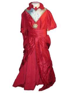 Three Musketeers Cardinal Richelieu (Christoph Waltz) Hero Pope Movie Costumes | Premiere Props